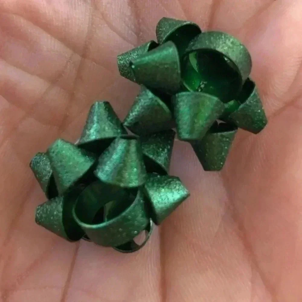 Green Textured Metal Holiday Bow Stud Earrings NWT